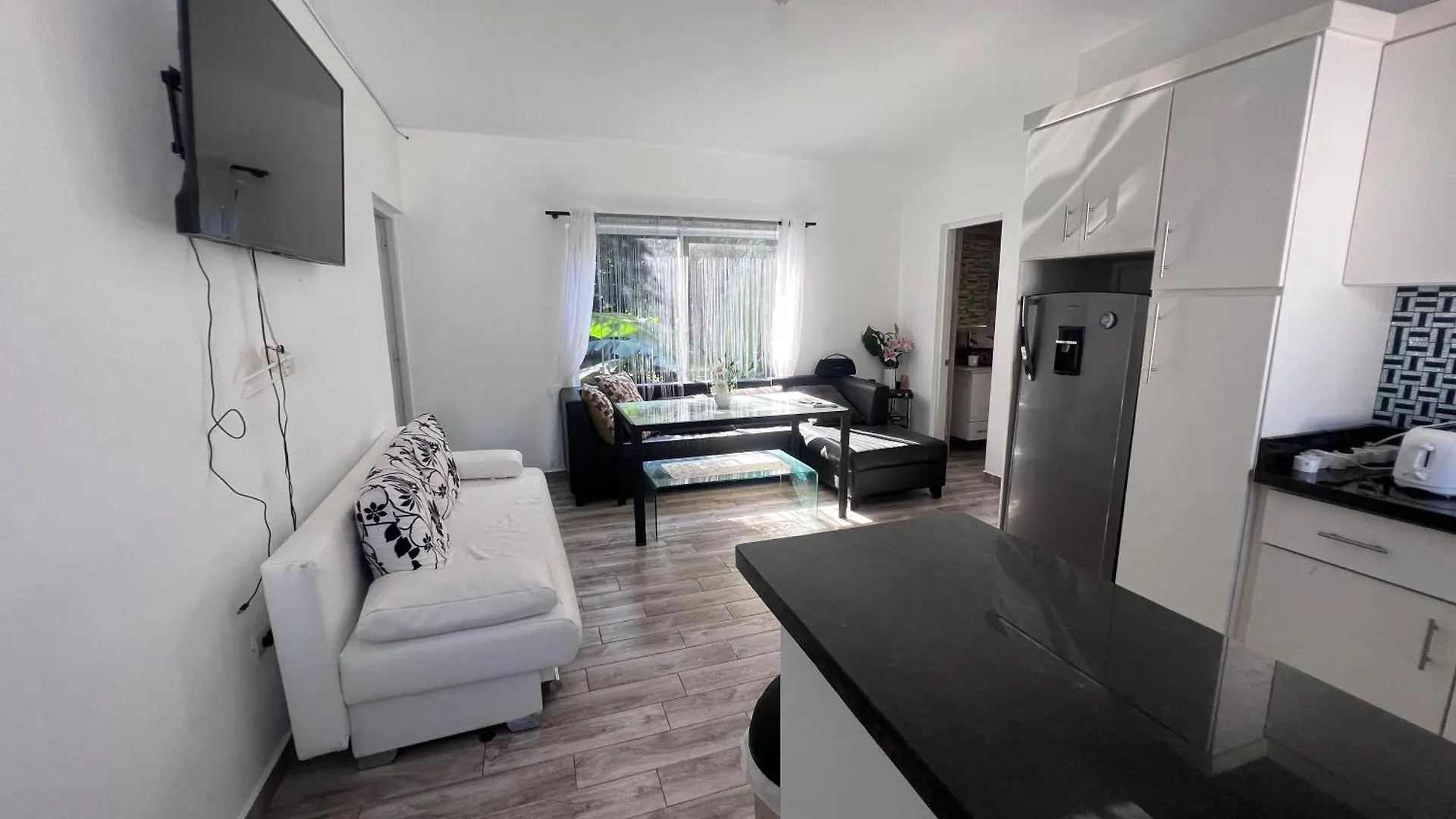 La Pina Vasquez Apartamentos 0*, La Pina הרפובליקה הדומיניקנית